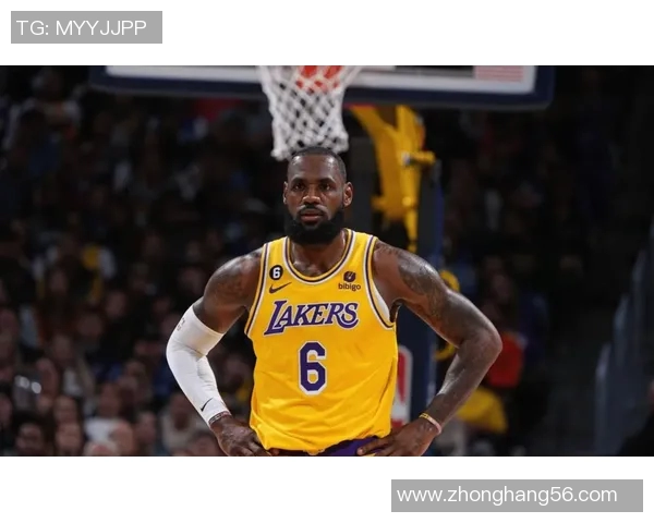 哪个篮球明星在赛场上展现了无与伦比的领导力与技巧引发球迷热议